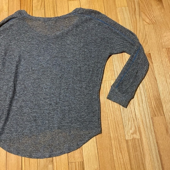 Laila Jayde Silver Grey Crew Neck Sweater Size Xs - Picture 9 of 9
